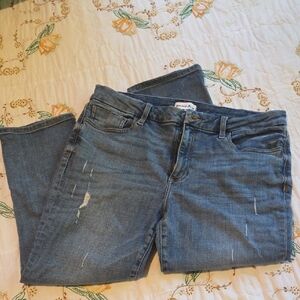 Studio Women's Cropped Distressed Denim Jeans